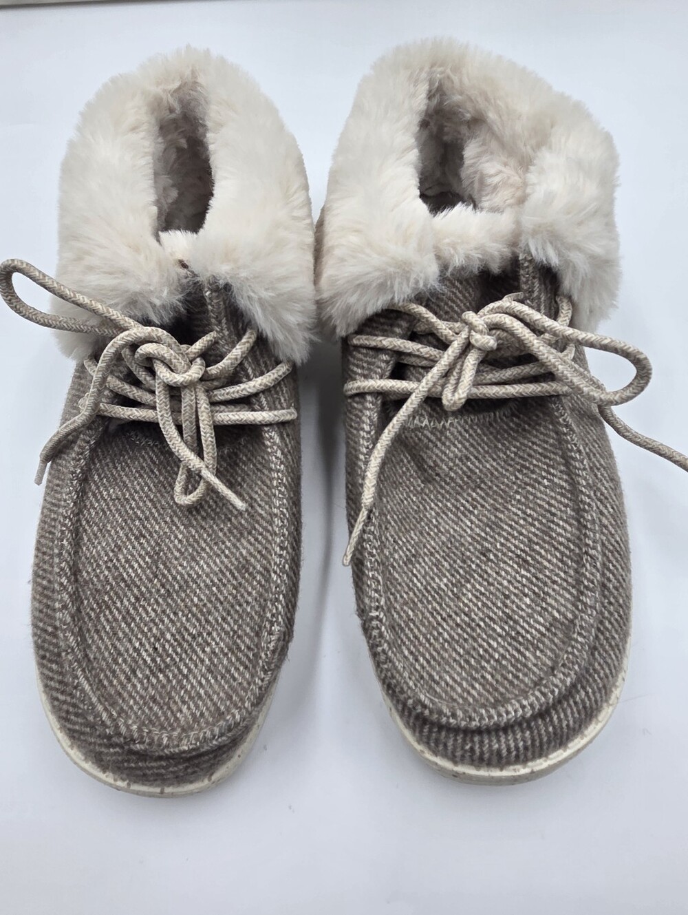 Hey Dude Britt Women's Preowned Shoes Moccasins Beige/Cream Size US 8.